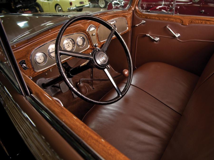  Buick Series 90 Club Sedan 1934 года  (фото 4 из 24)